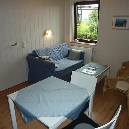 Daire Ferienwohnung Am Steilen Waldweg *